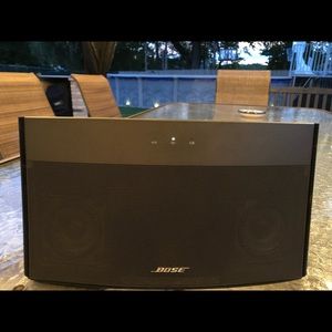 Awesome sounding music system in mint condition !